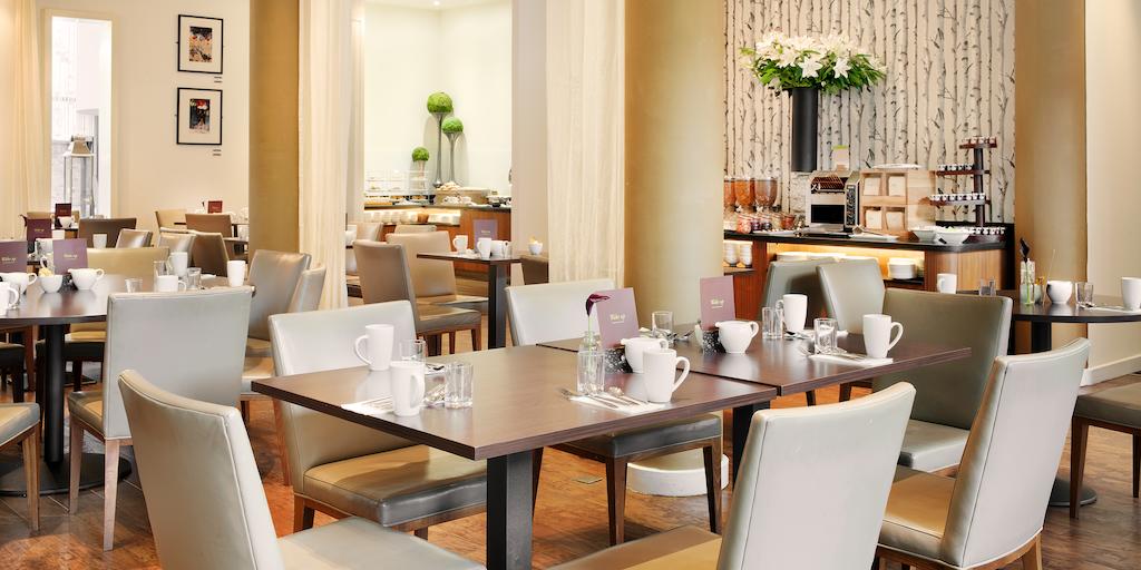 DOUBLETREE BY HILTON HOTEL 6